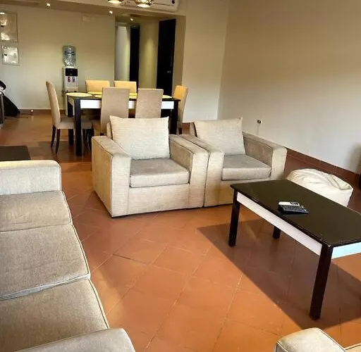 Magnificent 5-bedrooms With Rooftop & Pool Access - No Mixed Egyptian Groups Villa